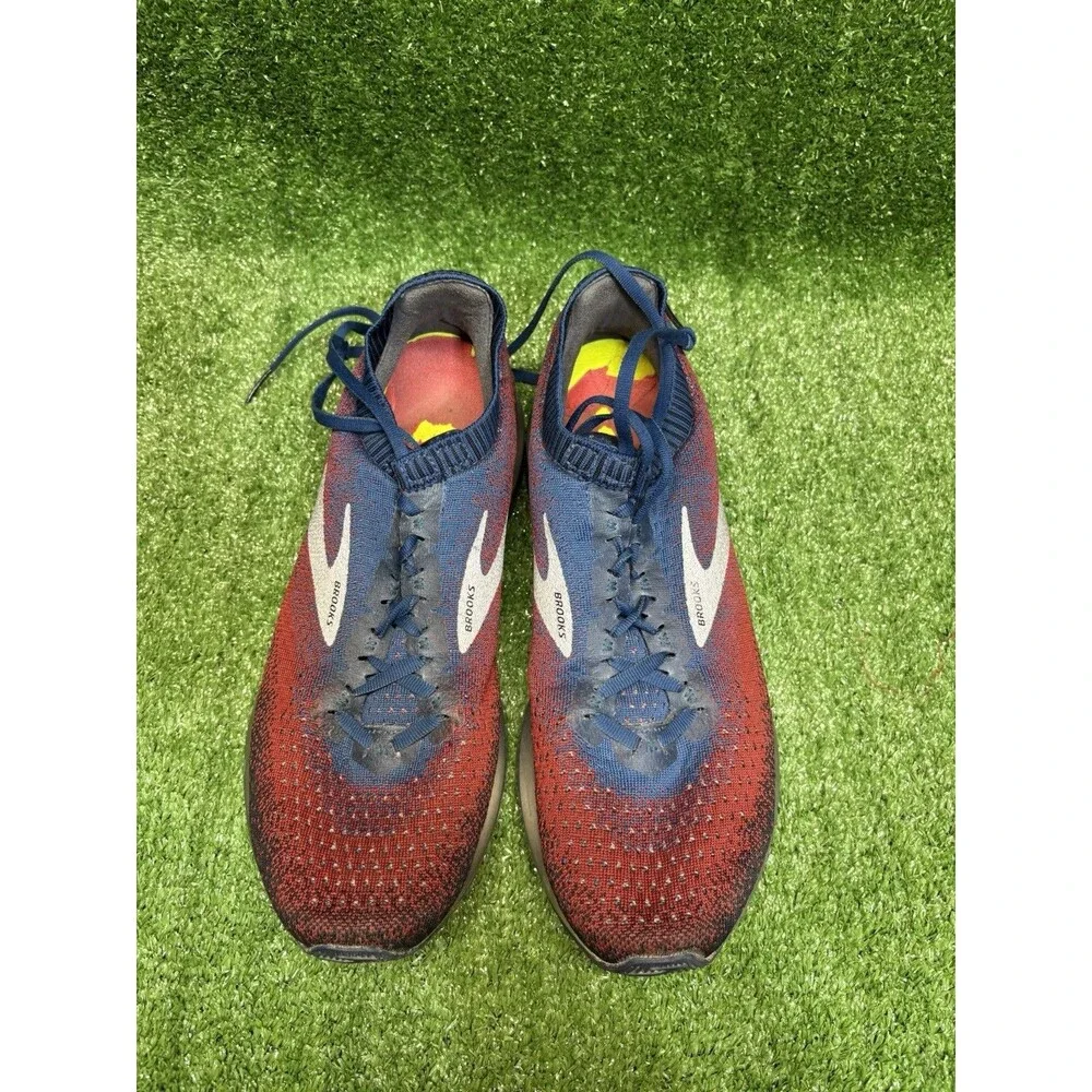 Brooks levitate shoes